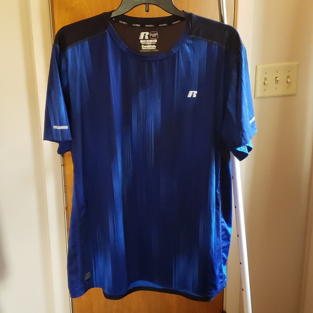 Short sleeve Russell training shirt